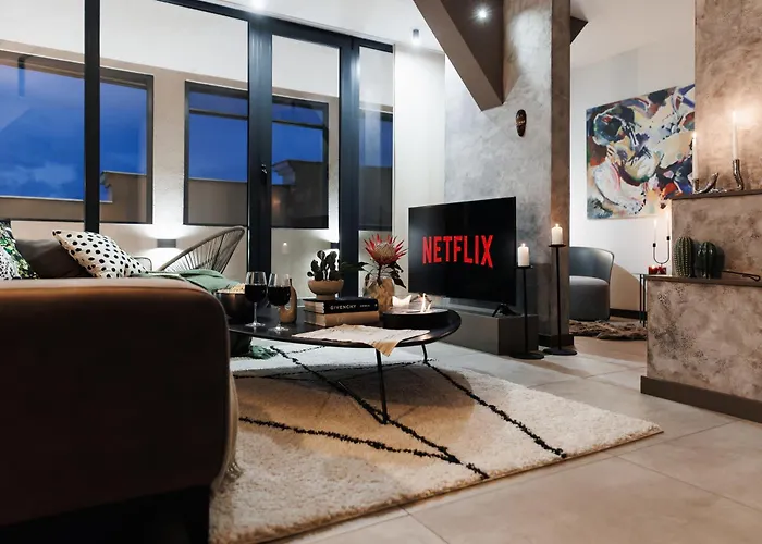 Penthouse View With Sauna & Jacuzzi Old Town Apartman Belgrád