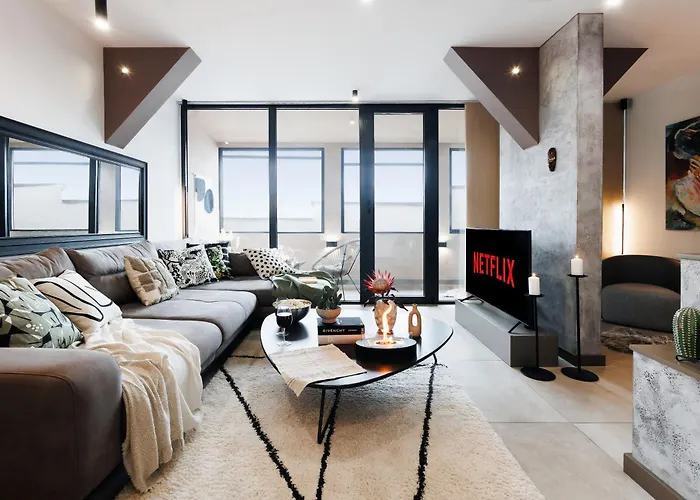 Penthouse View With Sauna & Jacuzzi Old Town