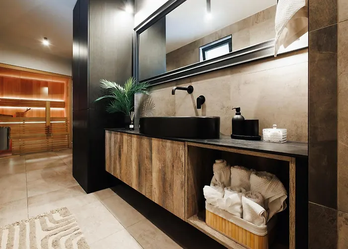 Penthouse View With Sauna & Jacuzzi Old Town Apartman