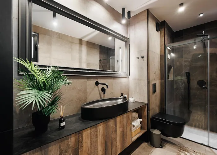 Penthouse View With Sauna & Jacuzzi Old Town Apartman *